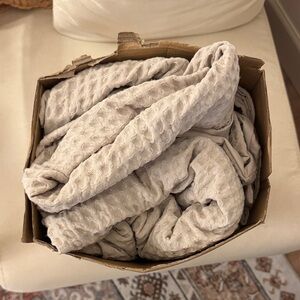 Elegant Cream Duvet Cover